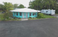 1603, 1605,1608,1611 W SHELL POINT Road, RUSKIN, FL 33570