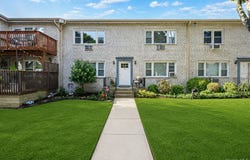 112 Cardinal Lane, Islip, NY 11751