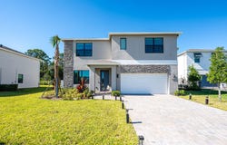 6016 SE Violet Lane, Stuart, FL 34997
