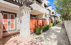 454 W Huntington Drive, Arcadia, CA 91007