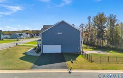 9400 Kinnerton Drive, Midlothian, VA 23112