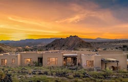 34 Rincon Canada, Abiquiu, NM 87510