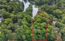 1624 W Adams Drive, Suffolk, VA 23436