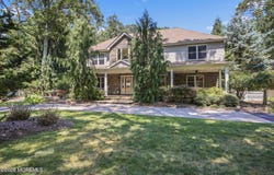 45 Pineoaka Road, Jackson, NJ 08527