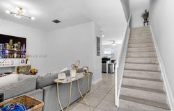 8936 W 35th Ln, Hialeah, FL 33018