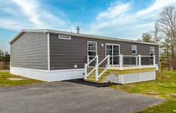 30 Main Road, Holden, ME 04429