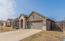 2504 Doe Run, Weatherford, TX 76087