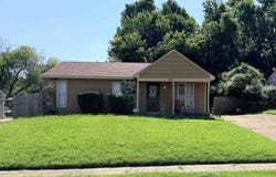 4376 HOWARDCREST Dr, Memphis, TN 38128