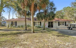 7789 Bayshore Drive, Elberta, AL 36530