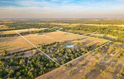 5325 E. Blaschke Road, Schulenburg, TX 78956