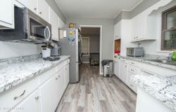 325 W Hills Drive, Lenoir City, TN 37771