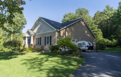32 Brampton Lane, Gansevoort, NY 12831