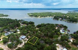 106 Lowe Drive, Mabank, TX 75156
