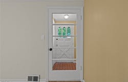 2127 Lyndway Road, Beachwood, OH 44122