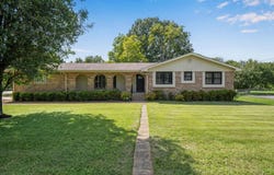 154 Valleybrook Circle, Hixson, TN 37343