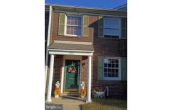 303 SENATE Court, CAMDEN, NJ 08103