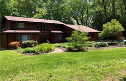 434 S Amboy Road, Conneaut, OH 44030