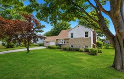 1425 Pine Drive, Bay Shore, NY 11706