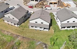 204-206 NW Orchard Court, Lee's Summit, MO 64063