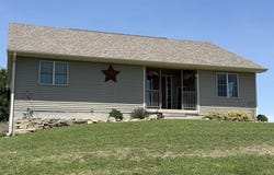 1607 Elk Street, Osceola, IA 50213