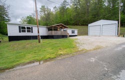 2504 Wallow Hole Road, Sandy Hook, KY 41171