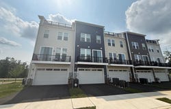 23099 GROWLER Square, ASHBURN, VA 20148