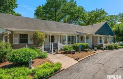 50 W Hazel Dell Lane, Springfield, IL 62703
