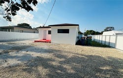 1100 NW 75th St, Miami, FL 33150
