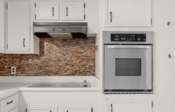 740 E Roitsch Ln, La Grange, TX 78945