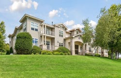 1256 County Road D E 101, Maplewood, MN 55109