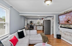 18 N HAWTHORNE Road, MIDDLE RIVER, MD 21220