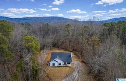 10940 MUDD STREET, OHATCHEE, AL 36271