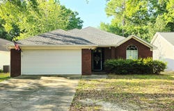 301 Cumberland Dr, Dothan, AL 36301