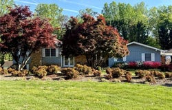 321 Pineview Drive, Mount Airy, NC 27030