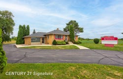 3741 Tittabawassee Road, Saginaw, MI 48604