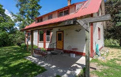 2408 B PLEASANT VALLEY Rd, RICE, WA 99167