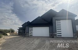 760 Pinehurst, Payette, ID 83661