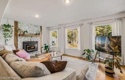 883 Mountain View Rd, Clark Fork, ID 83811