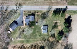 8279 Cronk Highway, Bellevue, MI 49021