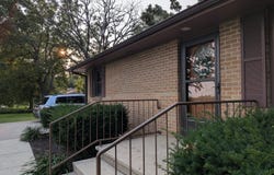 206 Palmyra Road, Dixon, IL 61021