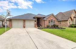 5725 Nicole, Beaumont, TX 77713