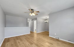 869 W BROWNING Road, BELLMAWR, NJ 08031