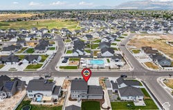 3233 W 2500 N, Clinton, UT 84015