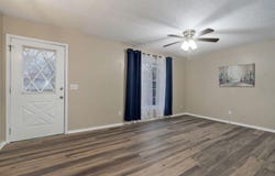 2516 W Blackburn Drive, Springfield, MO 65807