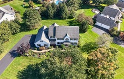 21 Scarborough Park, Rochester, NY 14625