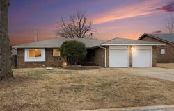 2205 Bellaire Drive, Moore, OK 73160