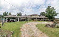 466 W Highway 4, Holly Springs, MS 38635