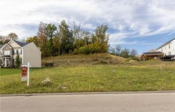 14 Thornwood Circle, Cecil, PA 15057