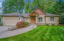 24600 E Bright Ave, Welches, OR 97067