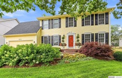 16010 Davenport Street, Omaha, NE 68118
